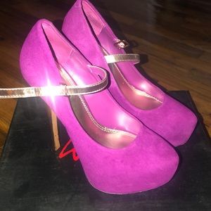 WILD PAIR- Magenta and gold heels